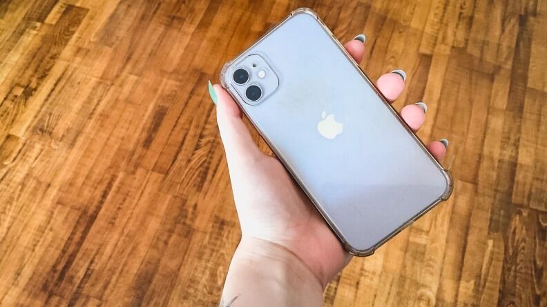 Россияне жалуются на зависание сообщений в WhatsApp*: мессенджер «отваливается»?