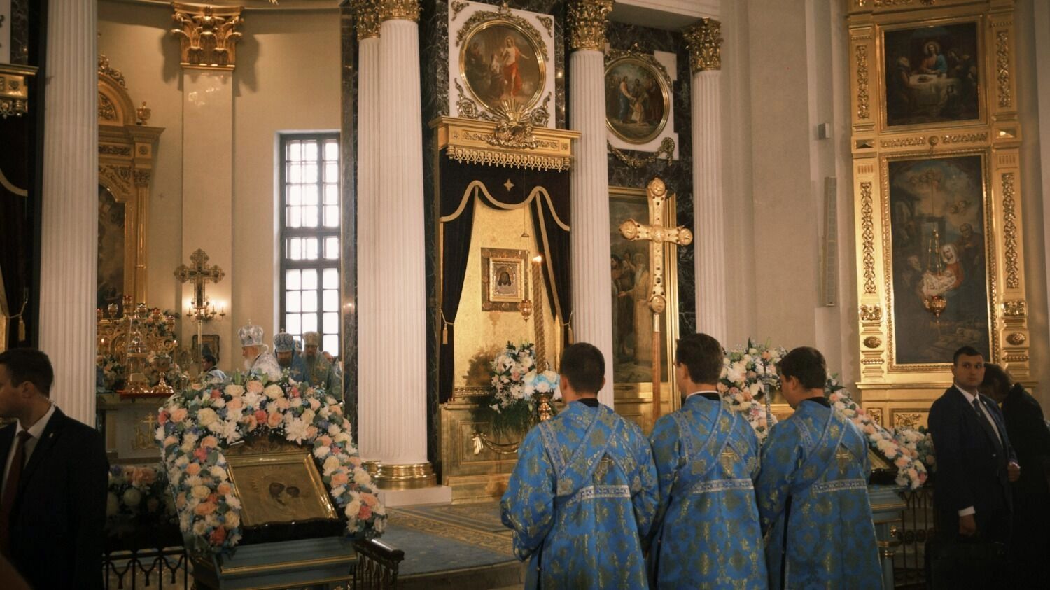 Божественная литургия в Казани