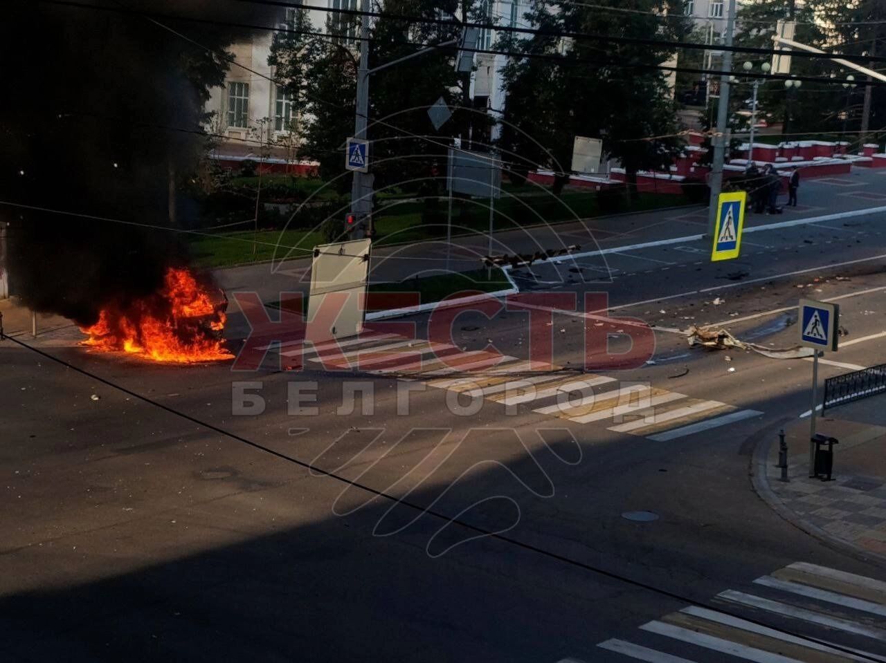 После ударов БПЛА в&nbsp;Белгороде горел автомобиль