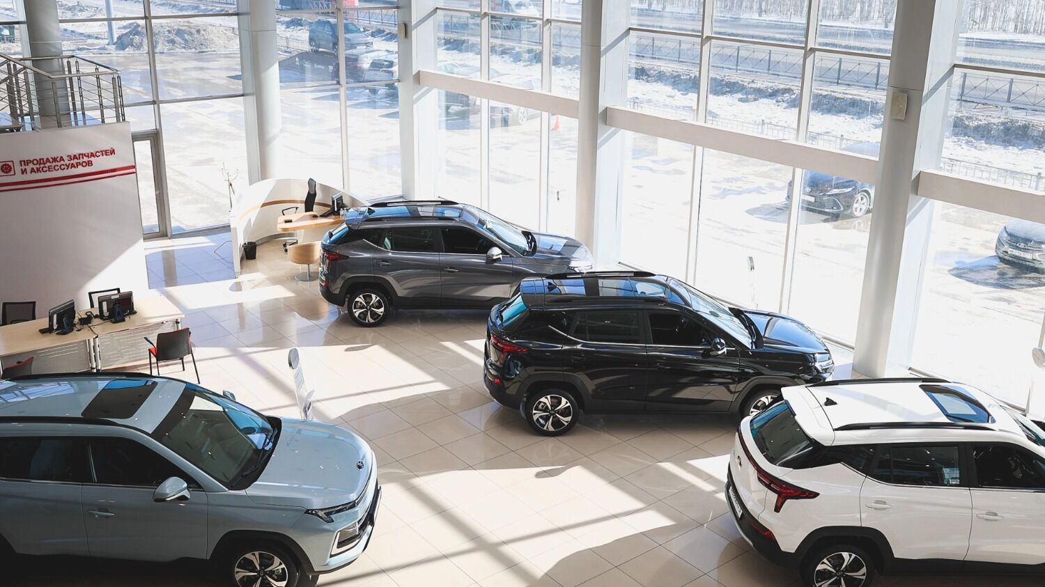 Цены растут, автопарк стареет. Что ждет тех, кто хочет купить машину до конца 2025-го