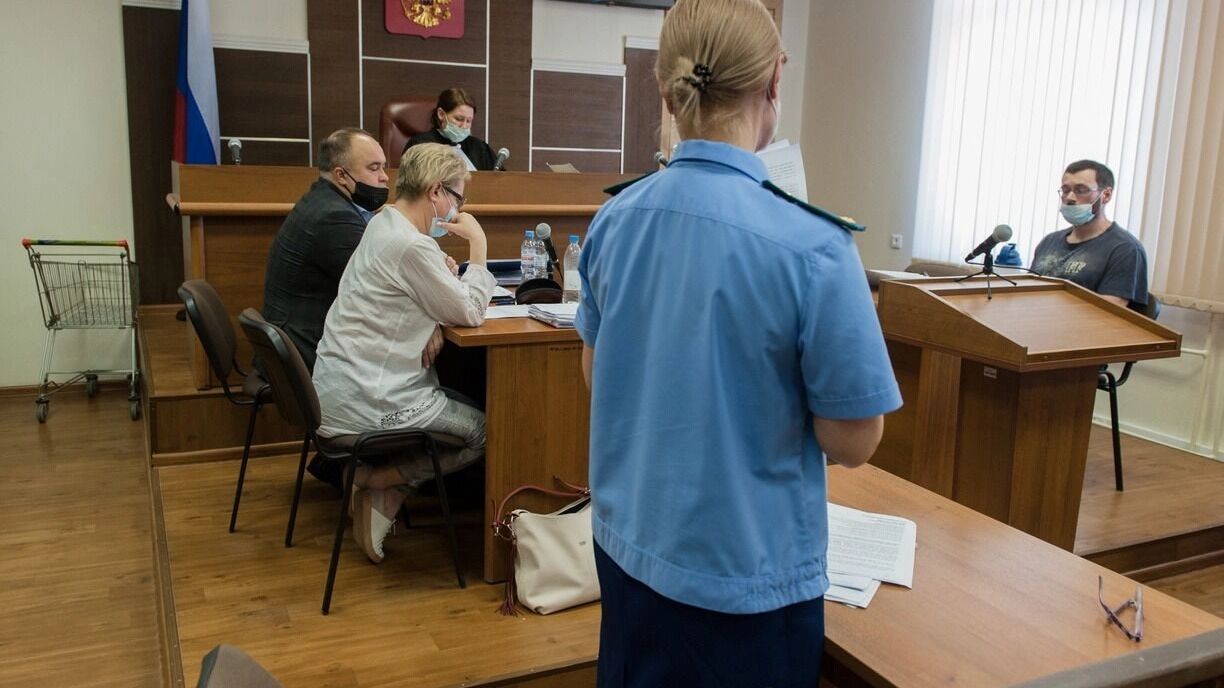 Пенсионеры — мошенники? Как старики оставляют без денег и жилья молодые семьи в судах