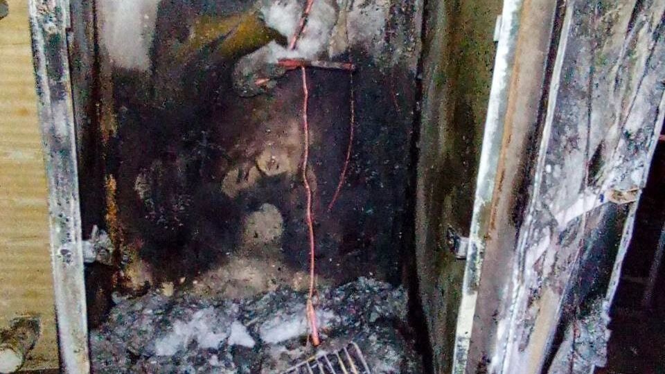 Пожарные в Перми спасли девять человек от разбушевавшегося холодильника