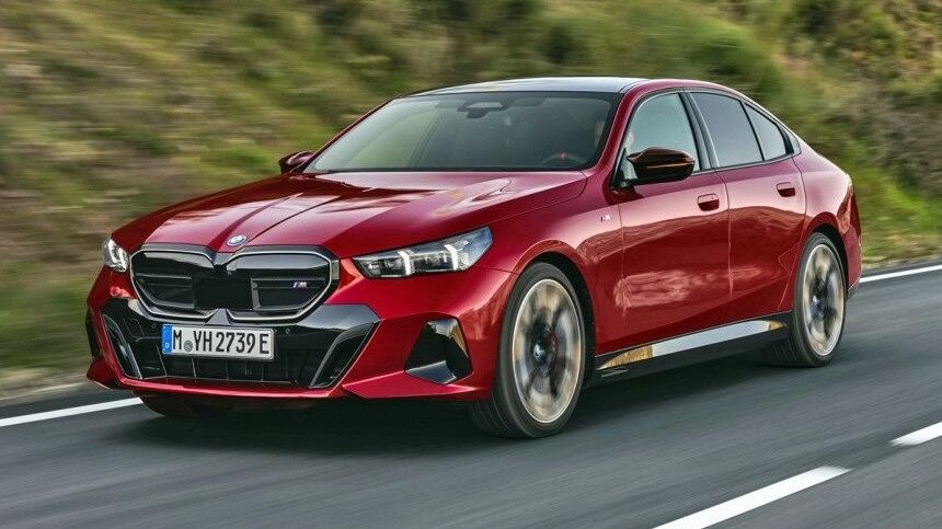 Седан BMW пятой серии нового поколения G60