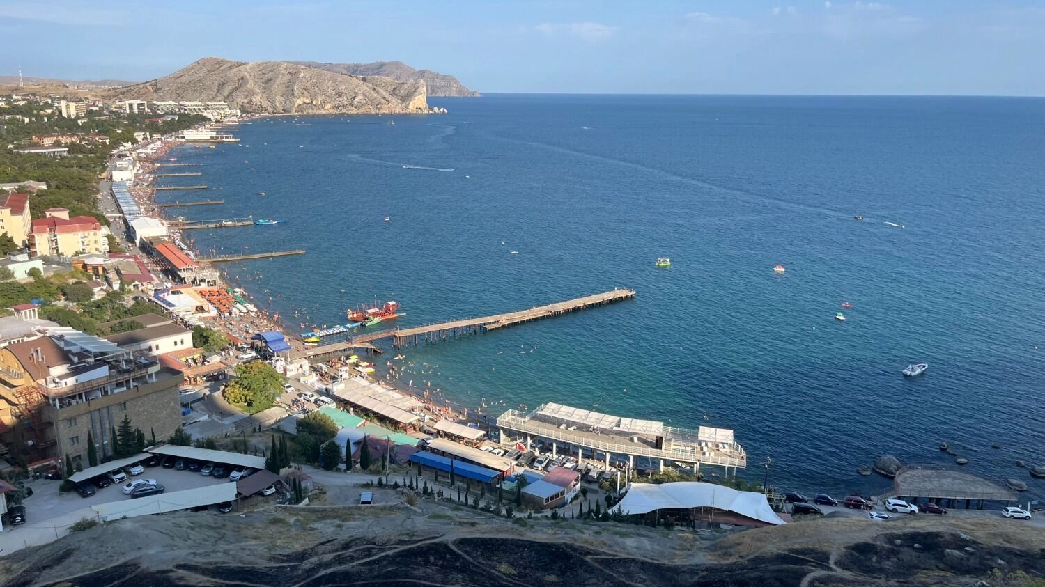 Вид на Судак с Генуэзской крепости