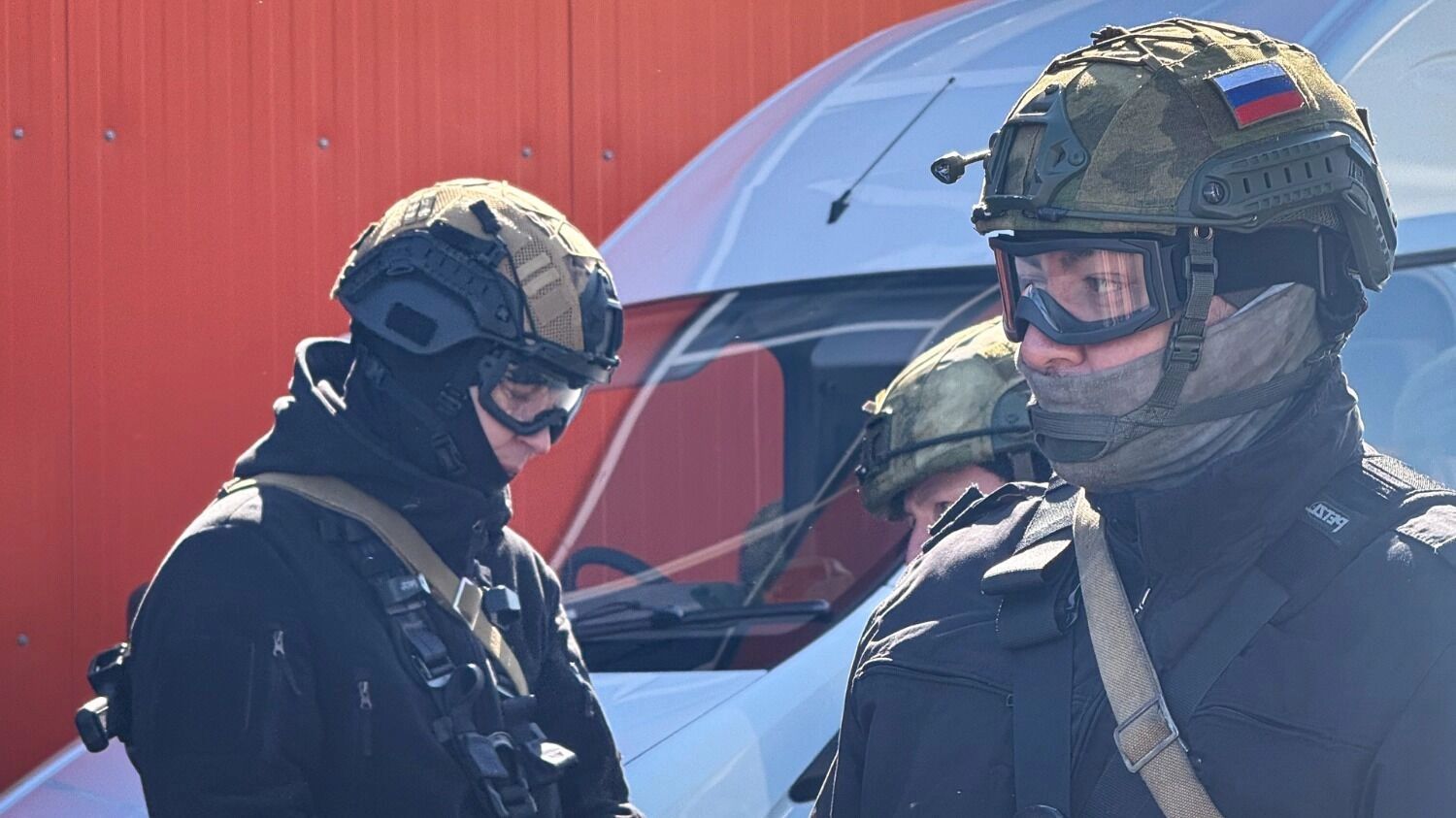 Руководство Донбасса официально обратилось к России за военной помощью