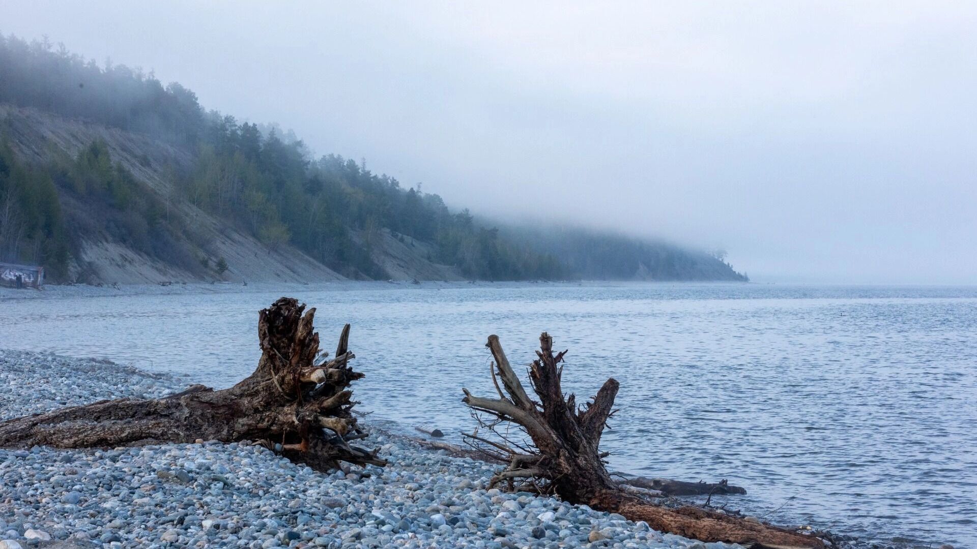 Вопрос дня о будущем Байкала: как из священного моря сделать городской пруд?