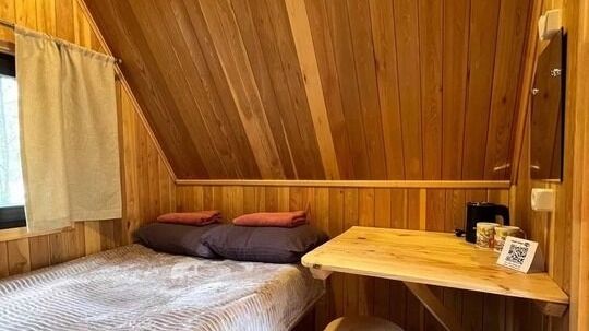 На&nbsp;фото: номер на&nbsp;турбазе