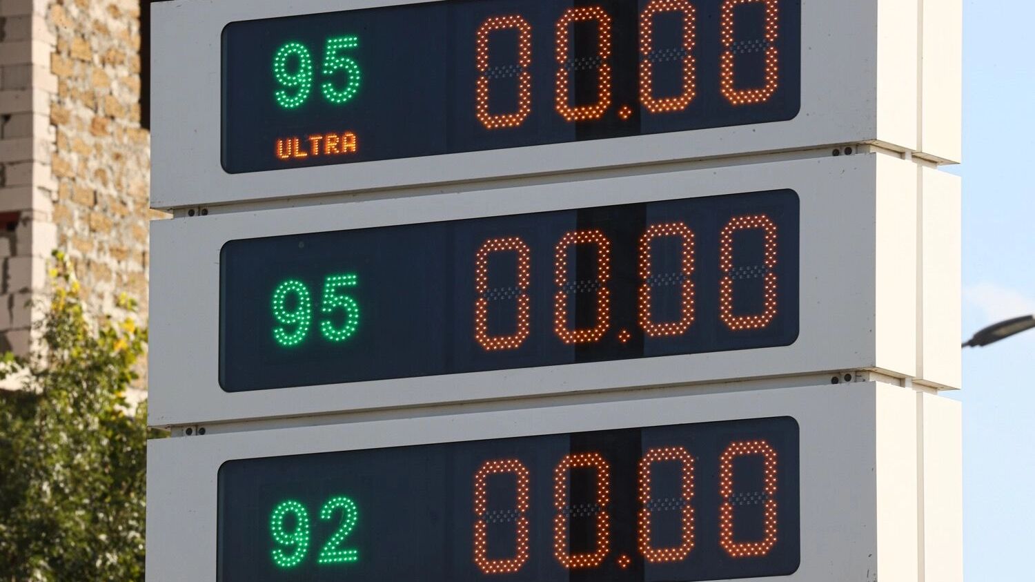Форс-мажор на топливном рынке. Нефтяной России придется закупать китайский бензин