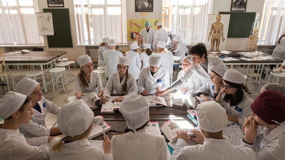 Бюджетники могут попасть под распределение