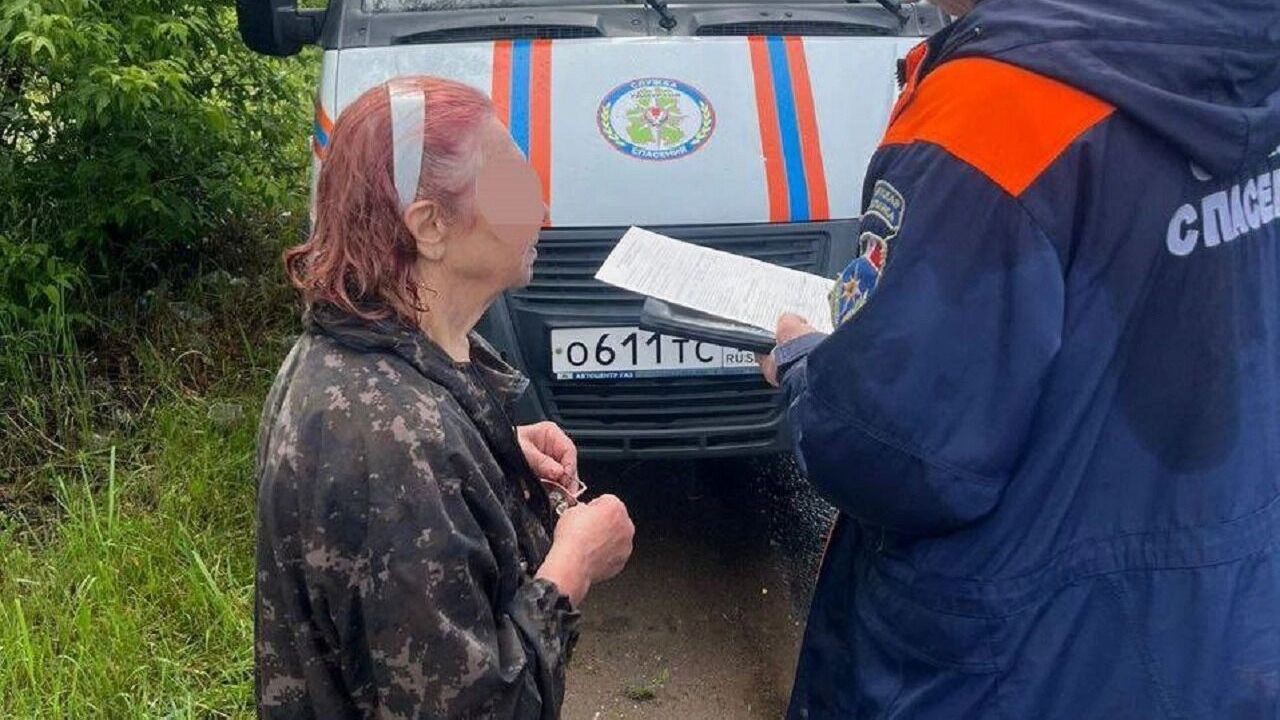 Пенсионерка пошла в лес за ягодами и заблудилась в окрестностях Глазова