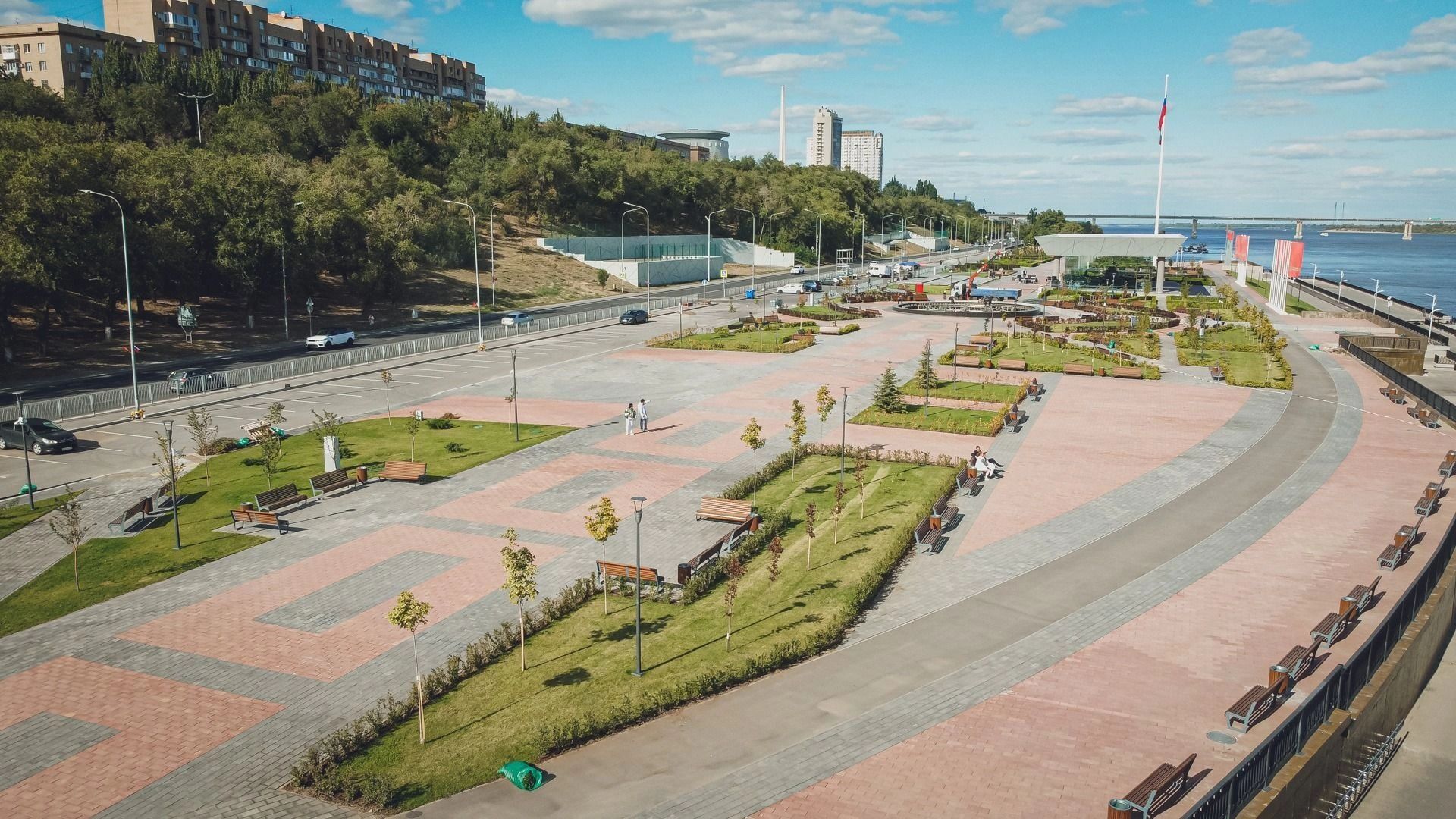 Волгоград с размахом отмечает День России