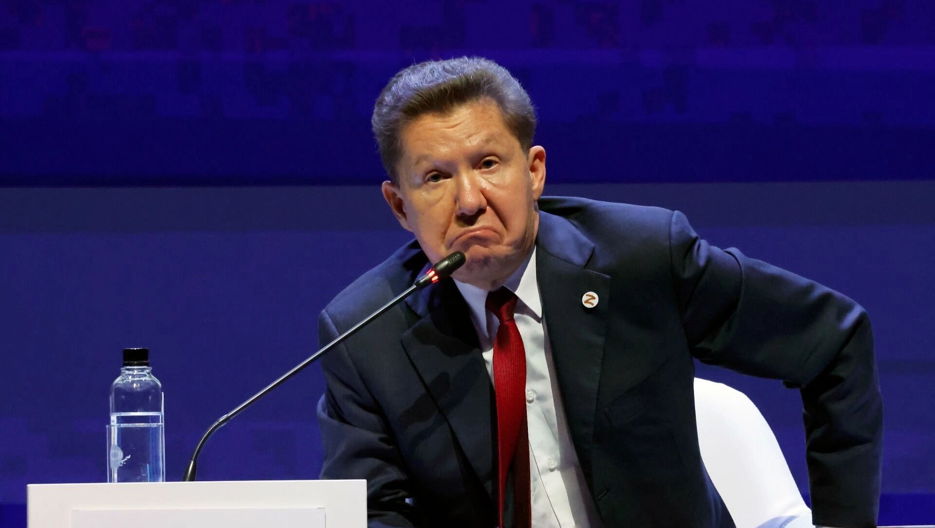 Государство продолжает накачивать «Газпром» деньгами, куда их тратит компания?