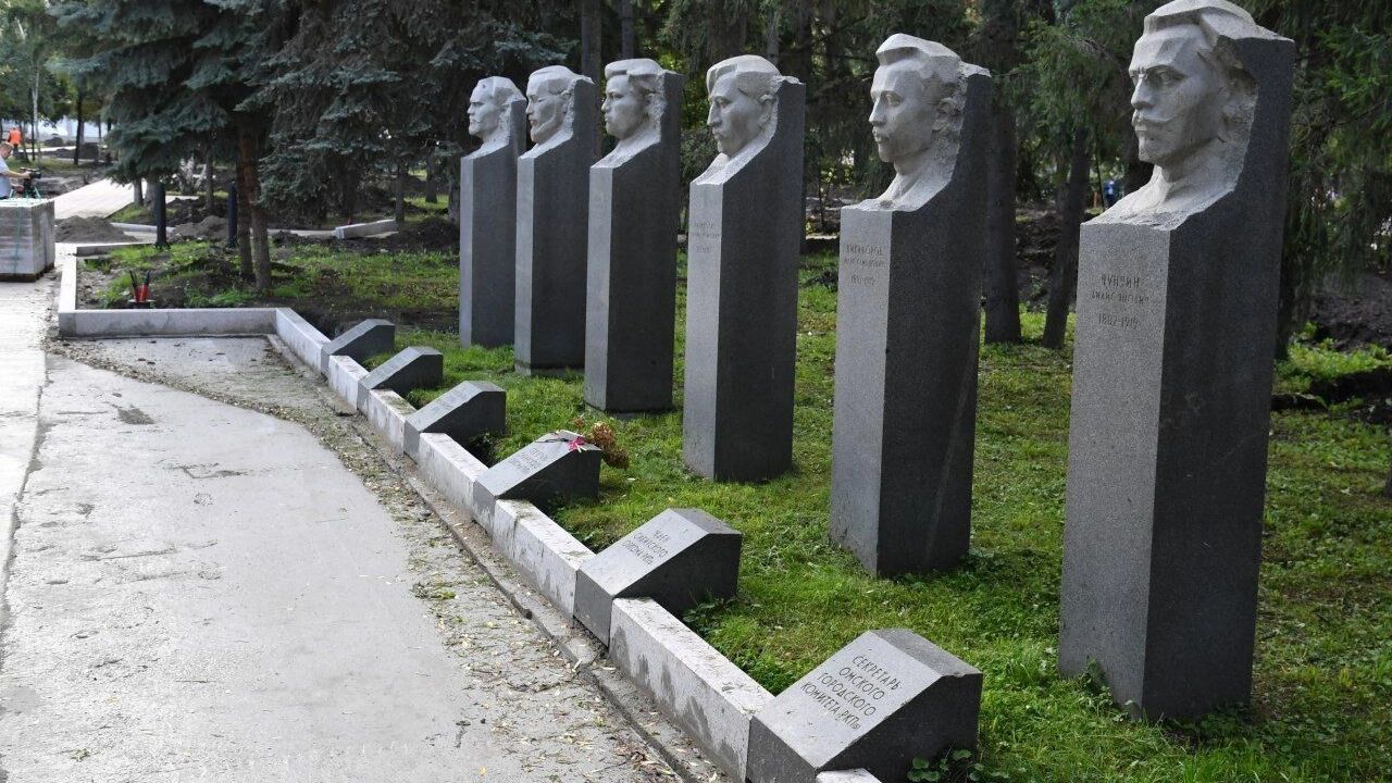 Старые фундаменты полностью разобраны и заменены новыми кирпичными конструкциями