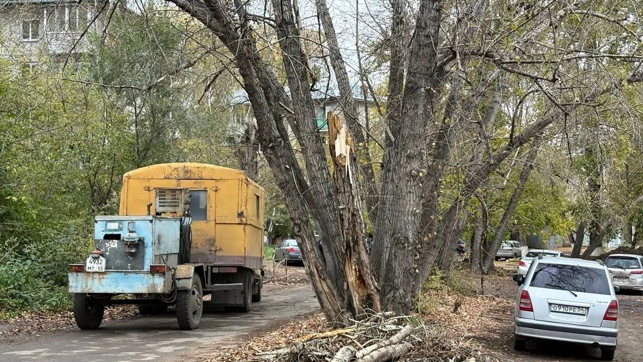 Ремонт коммуникаций продолжается до&nbsp;сих пор