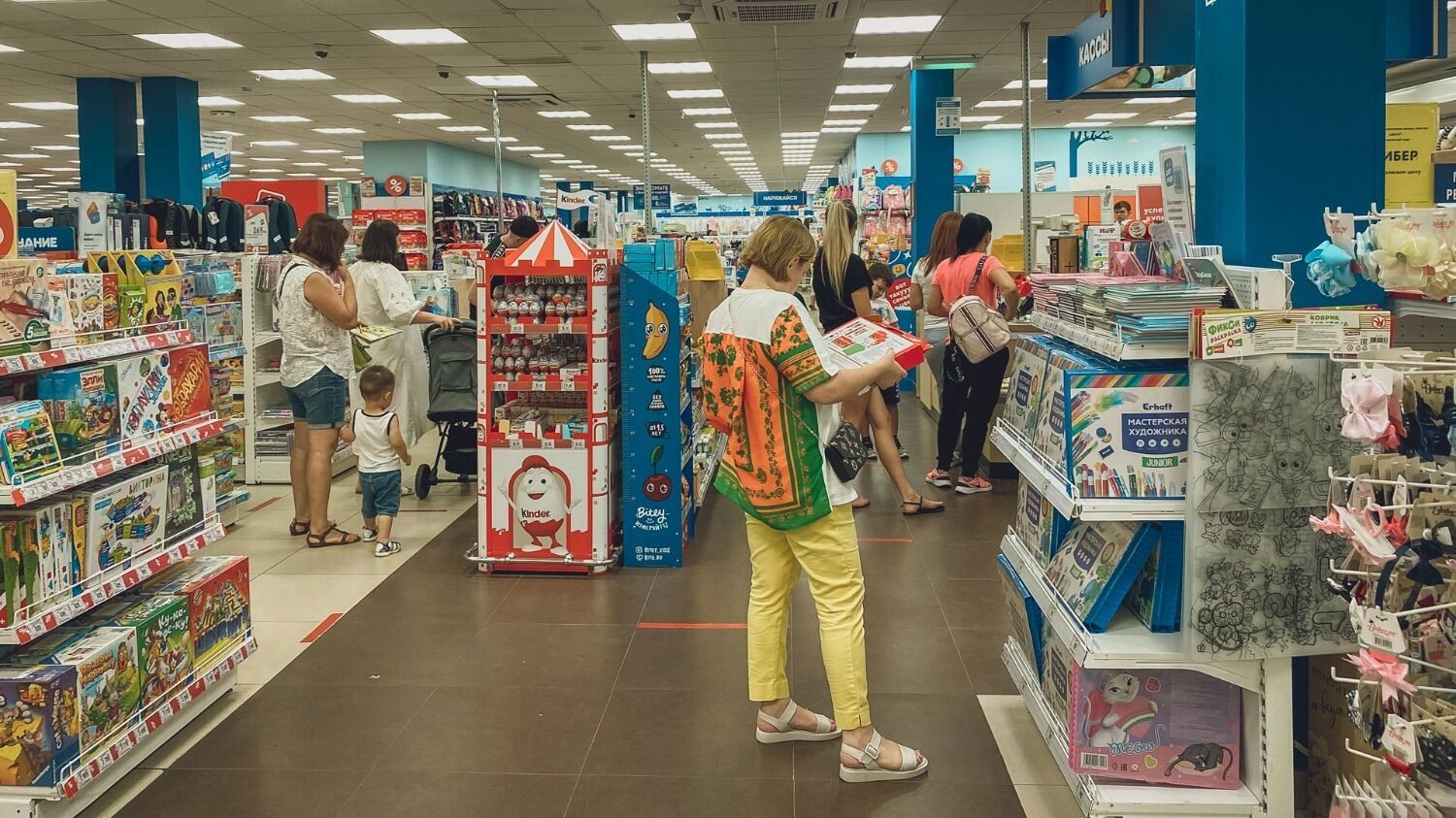 Сколько стоит собрать ребенка в школу в 2025 году