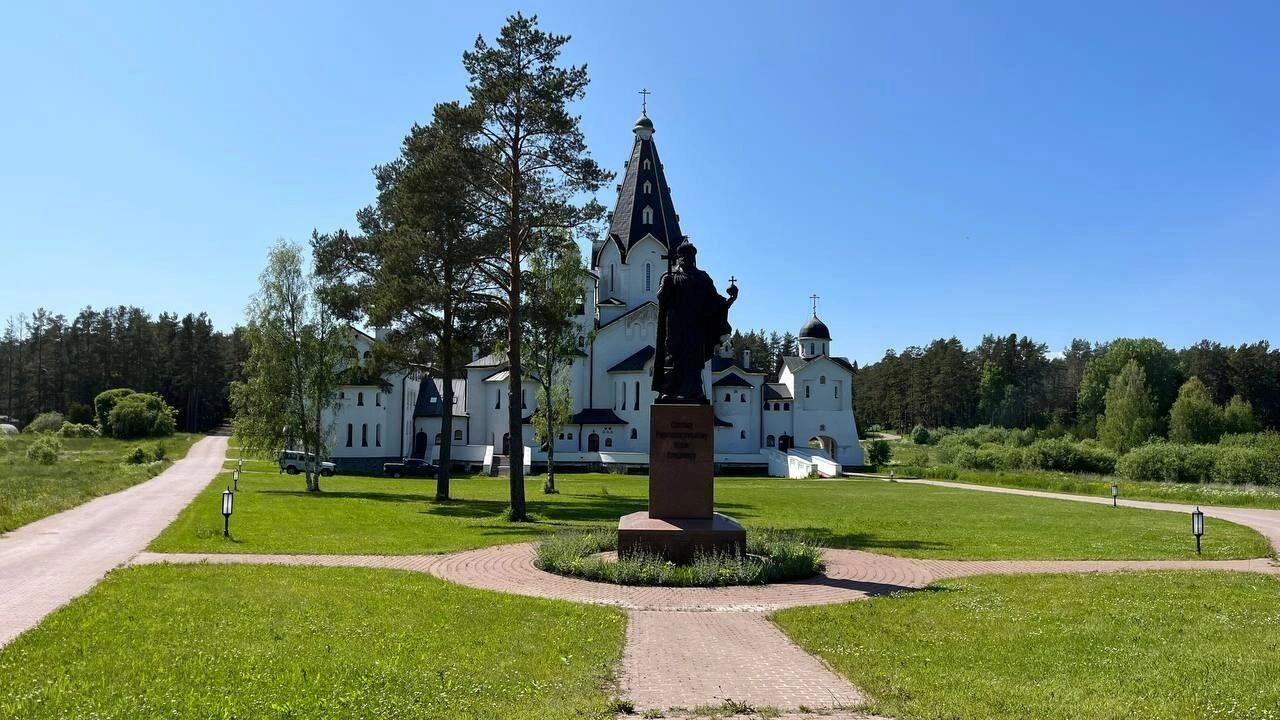 Свято-Владимирский скит — самый впечатляющий и самый недоступный на Валааме