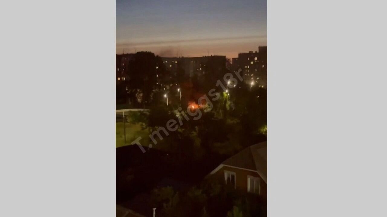Жителей улицы Репина в Ижевске напугали громкие звуки хлопка