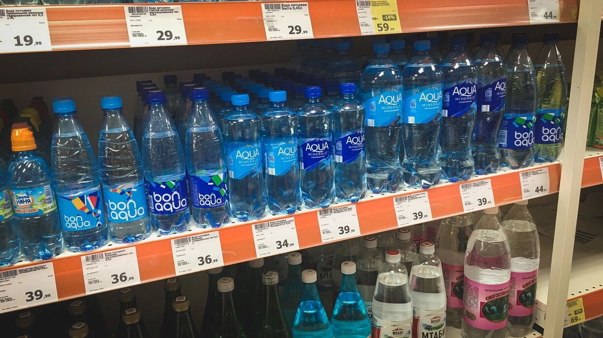 Over 70,000 bottles of beverages from Armenia withdrawn from sale in Russia