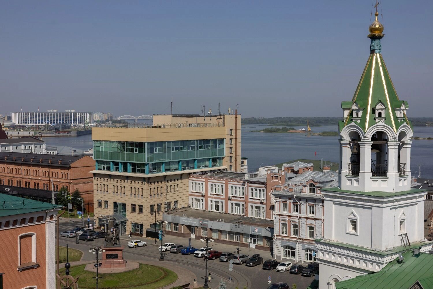 Туристам и жителям города с бульвара открываются шикарные виды