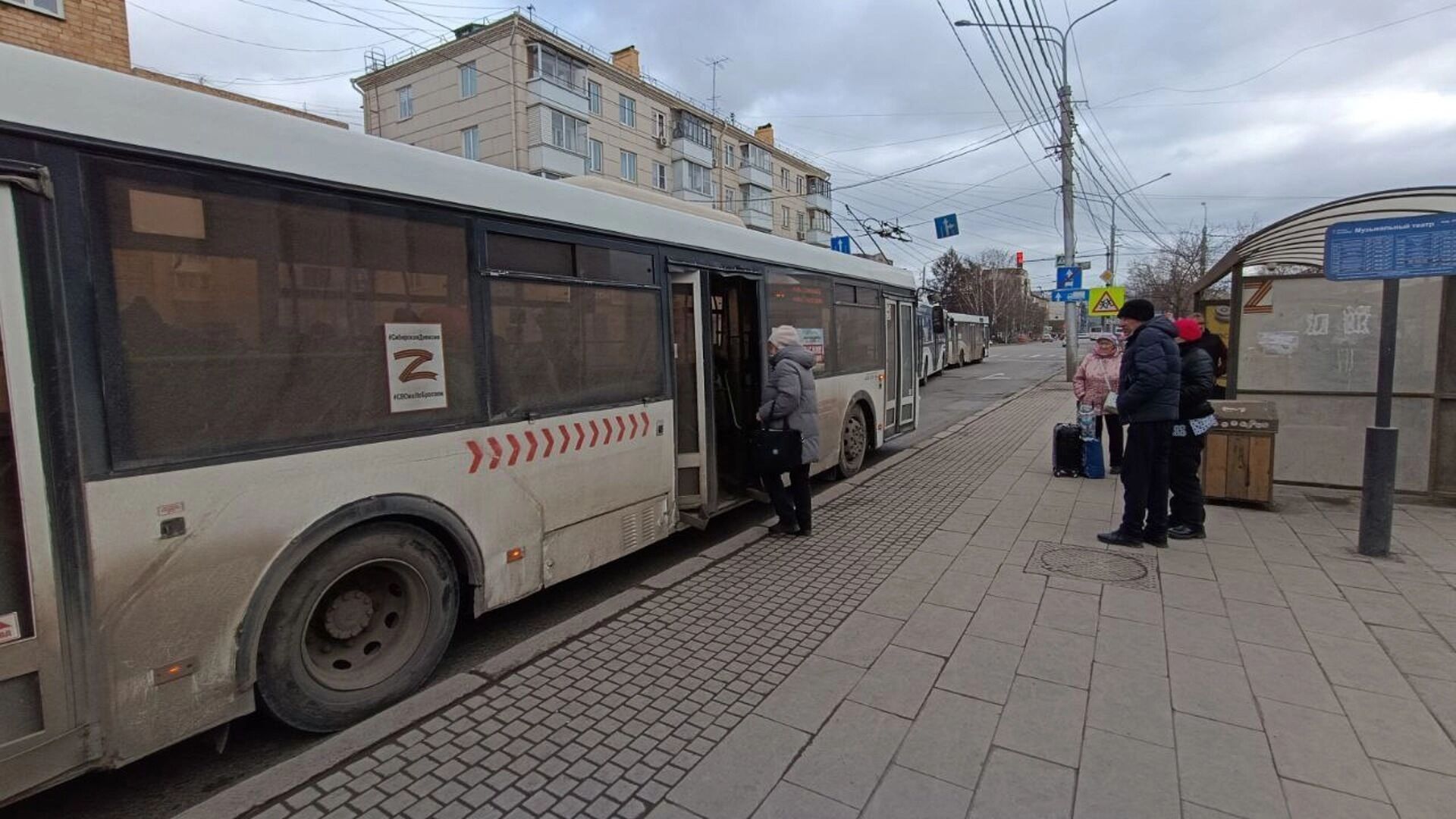 Движение автобусов и троллейбусов ограничили в Ижевске из-за атаки БПЛА