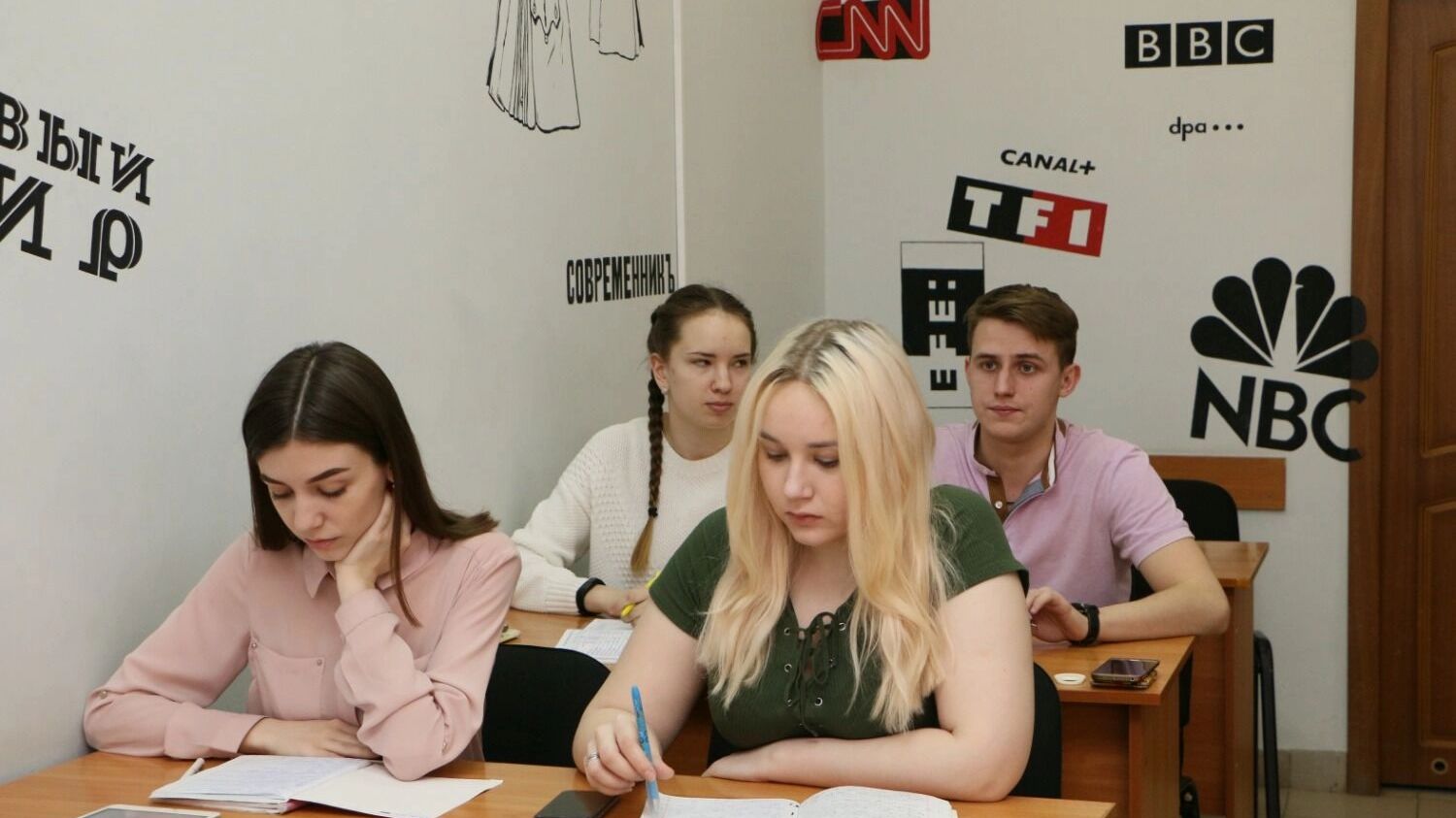 Повышение цен коснулось не только технических, но и гуманитарных программ
