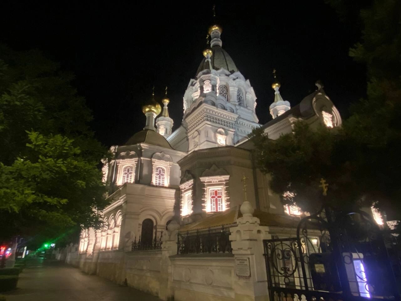 Большая Морская улица в Севастополе
