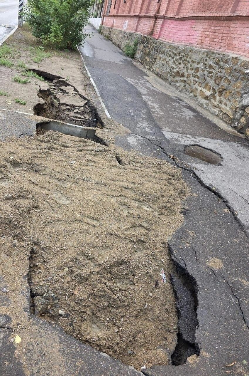 Consequences of heavy rains in Chita