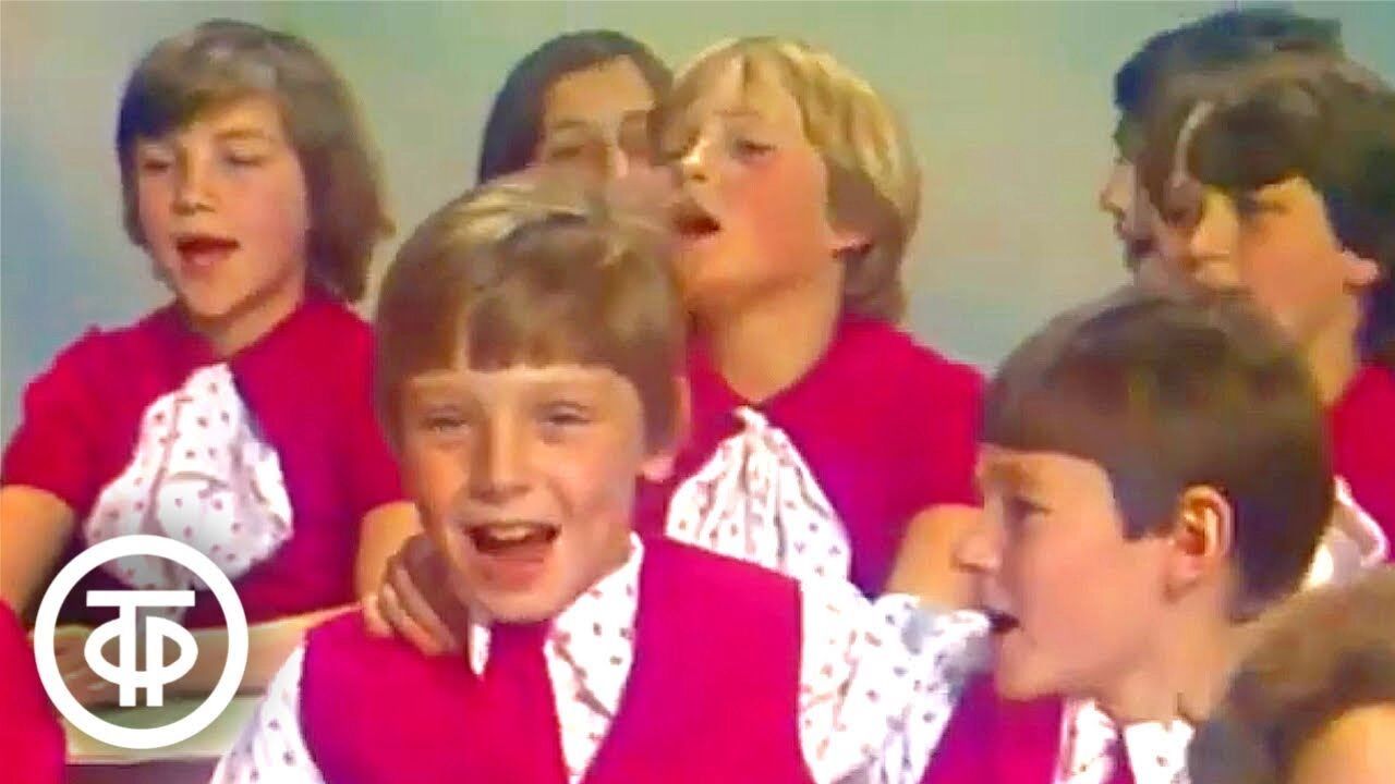 Вопрос дня: можно ли отмечать День народного единства маршем и в балаклавах?