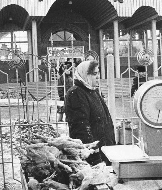 Рынок, ул.&nbsp;Костюкова, 1996&nbsp;год