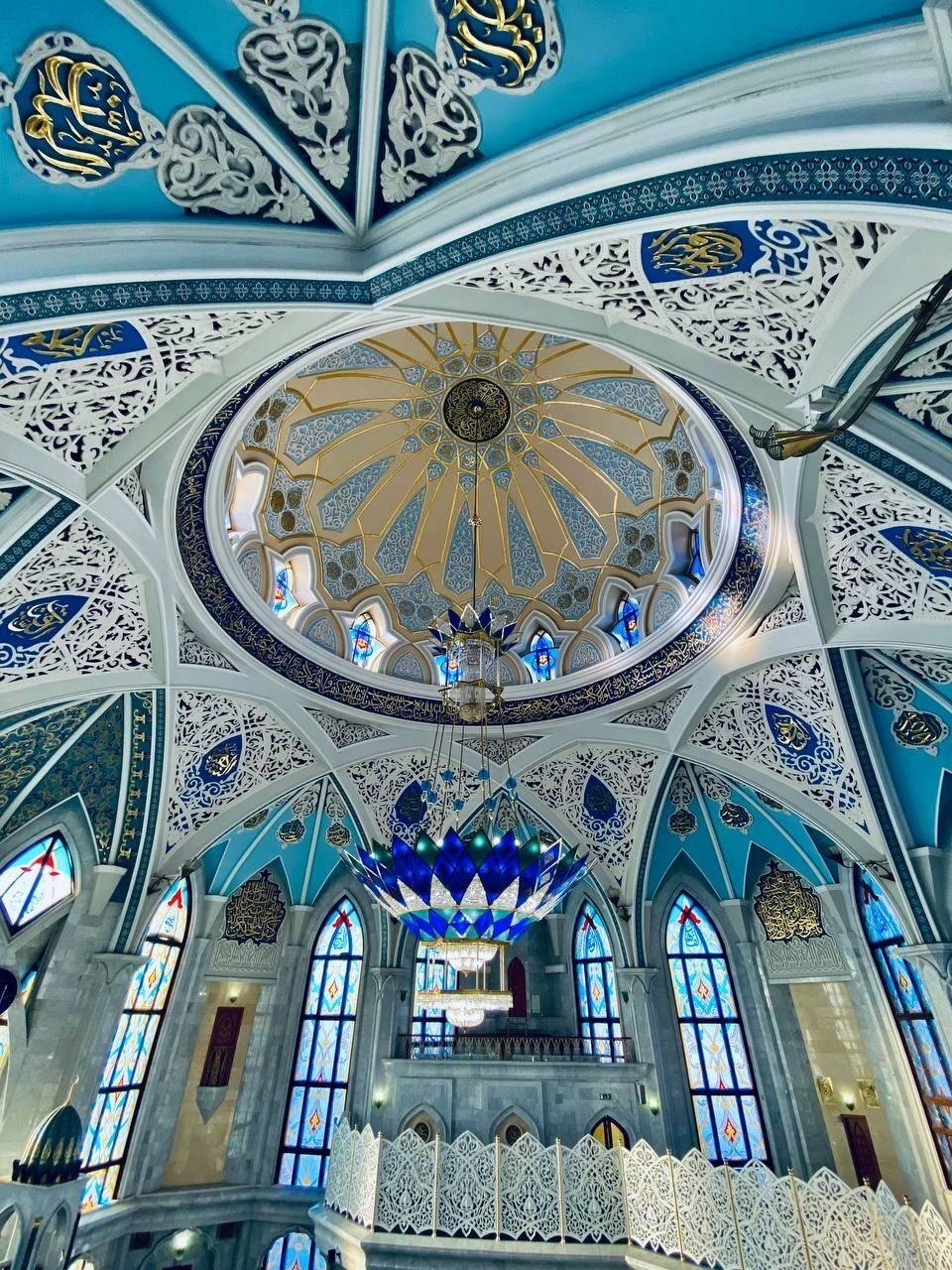 Казанский Кремль и мечеть Кул-Шариф интересны в любое время года и при любом освещении
