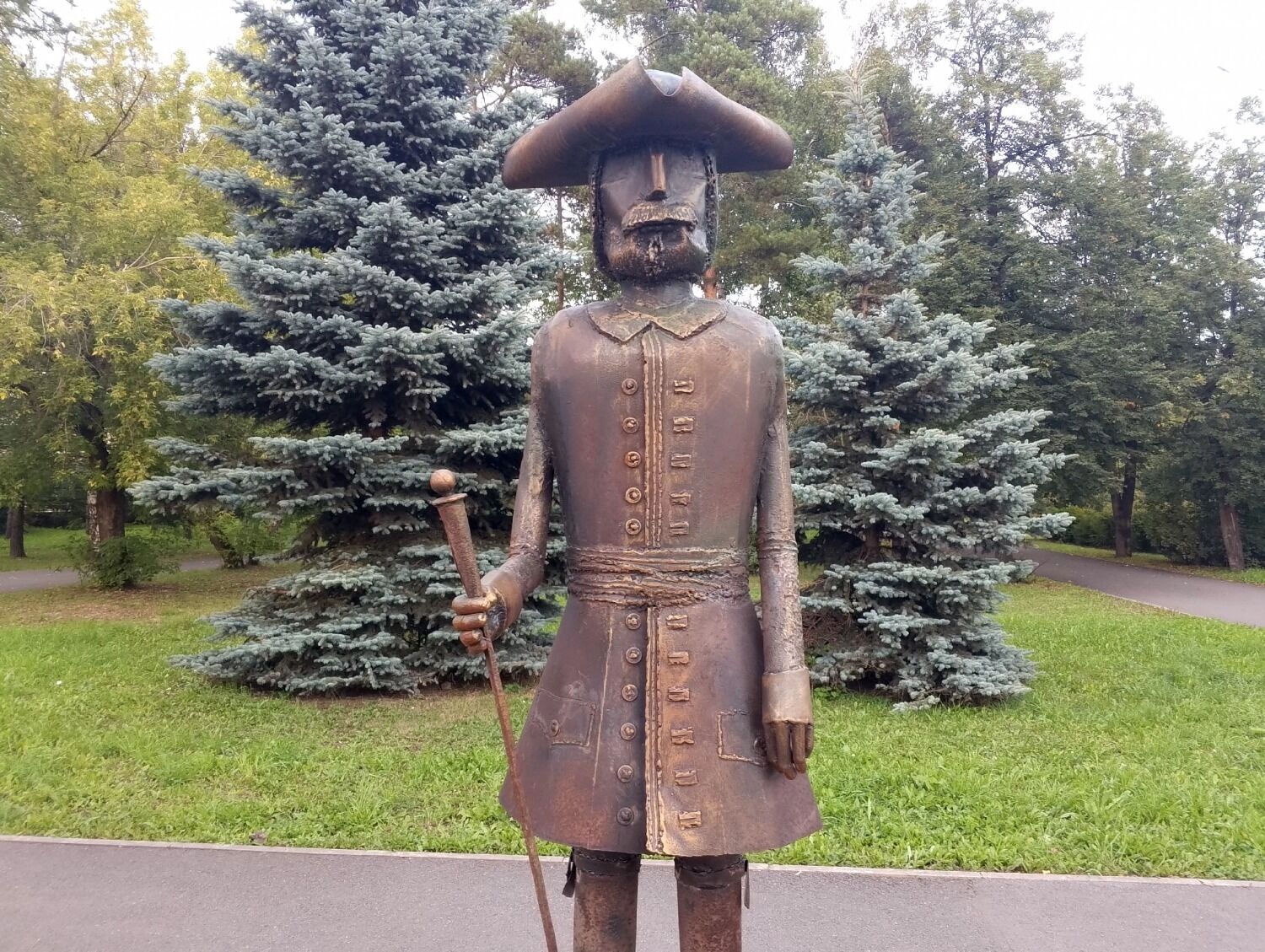 Скульптура «Демидовский рудознатец» (Александр Иванов)
