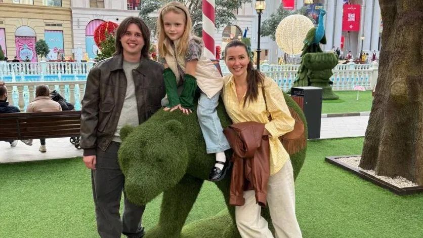 В Сеть слили трогательное видео с семилетней дочерью Заворотнюк