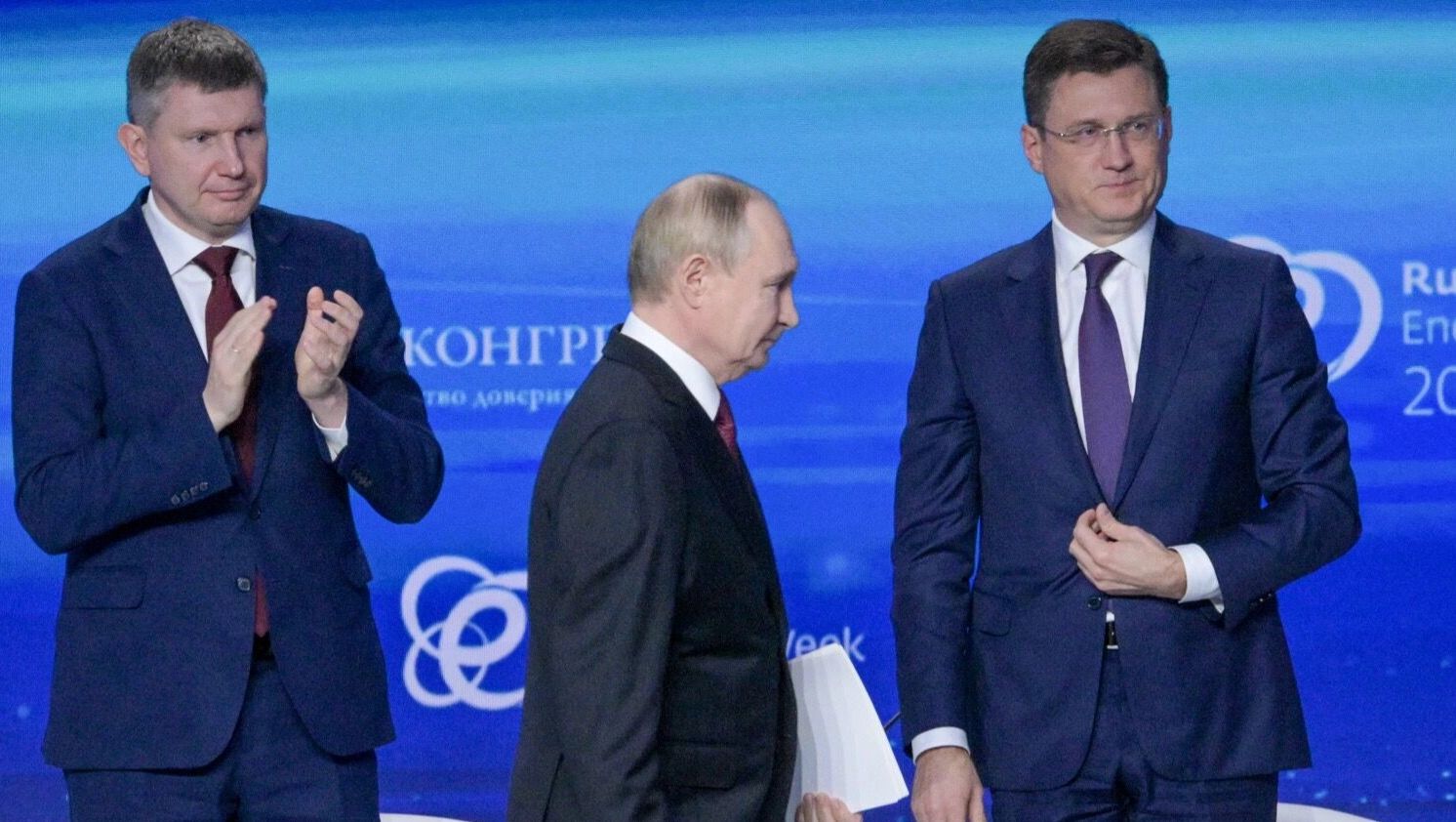 Итог топливного кризиса: бензин продолжит дорожать, независимые АЗС свернут пистолеты