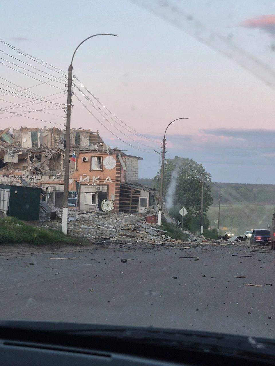 ВСУ нанесли удар по Рыльску: разрушена гостиница, есть раненые