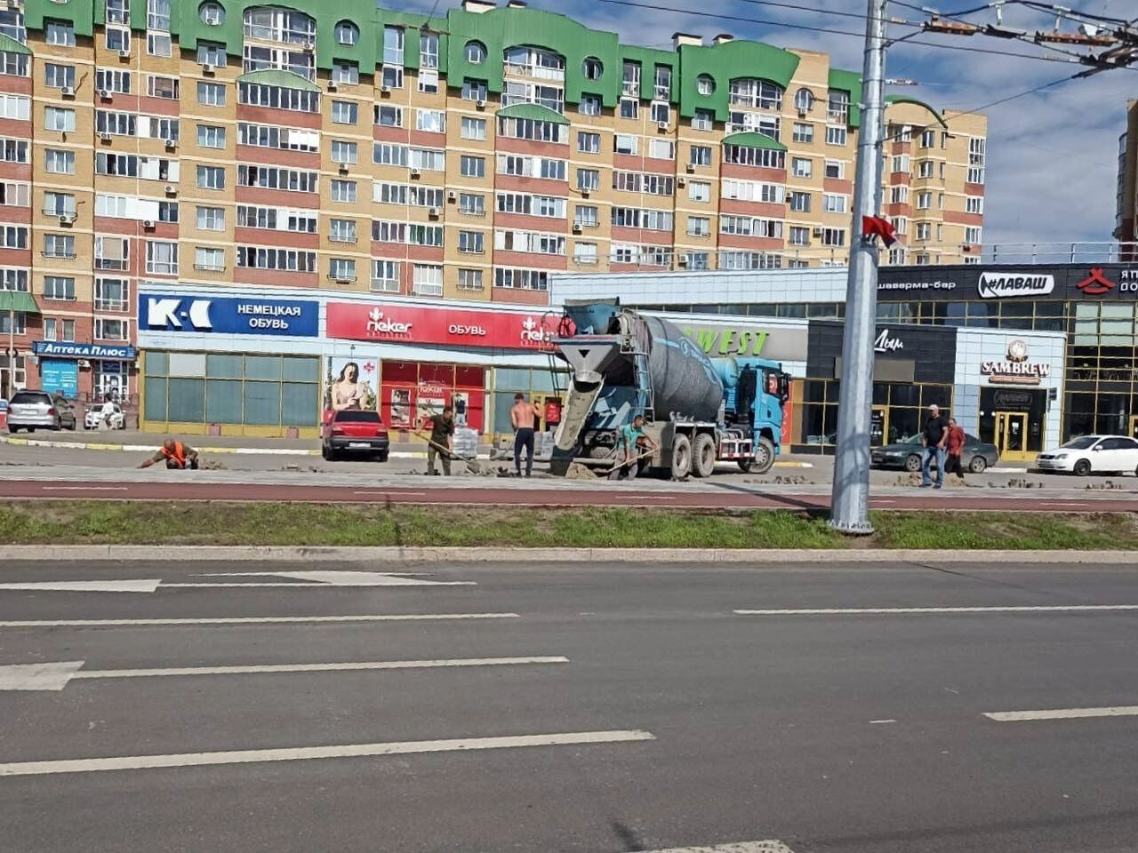 На бульваре Архитекторов устраняют недочеты