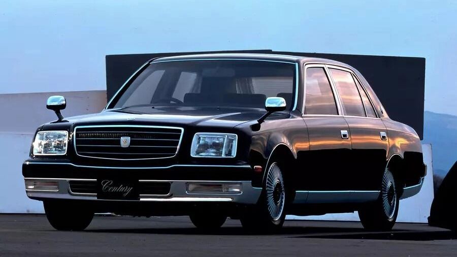 Дороже «Лексуса» и круче «Бентли»: «Тойота» выведит на мировой рынок новый бренд