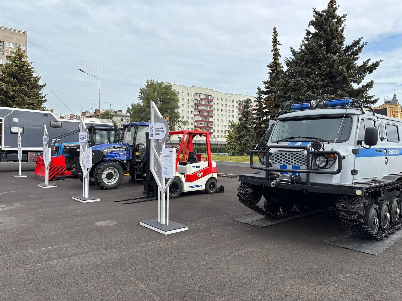 Российская и белорусская техника, представленная на выставке