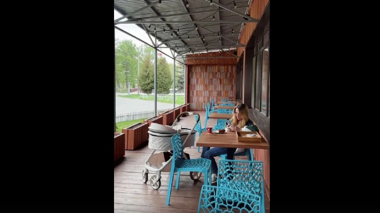 Веранда заведения «Булочка с корицей»