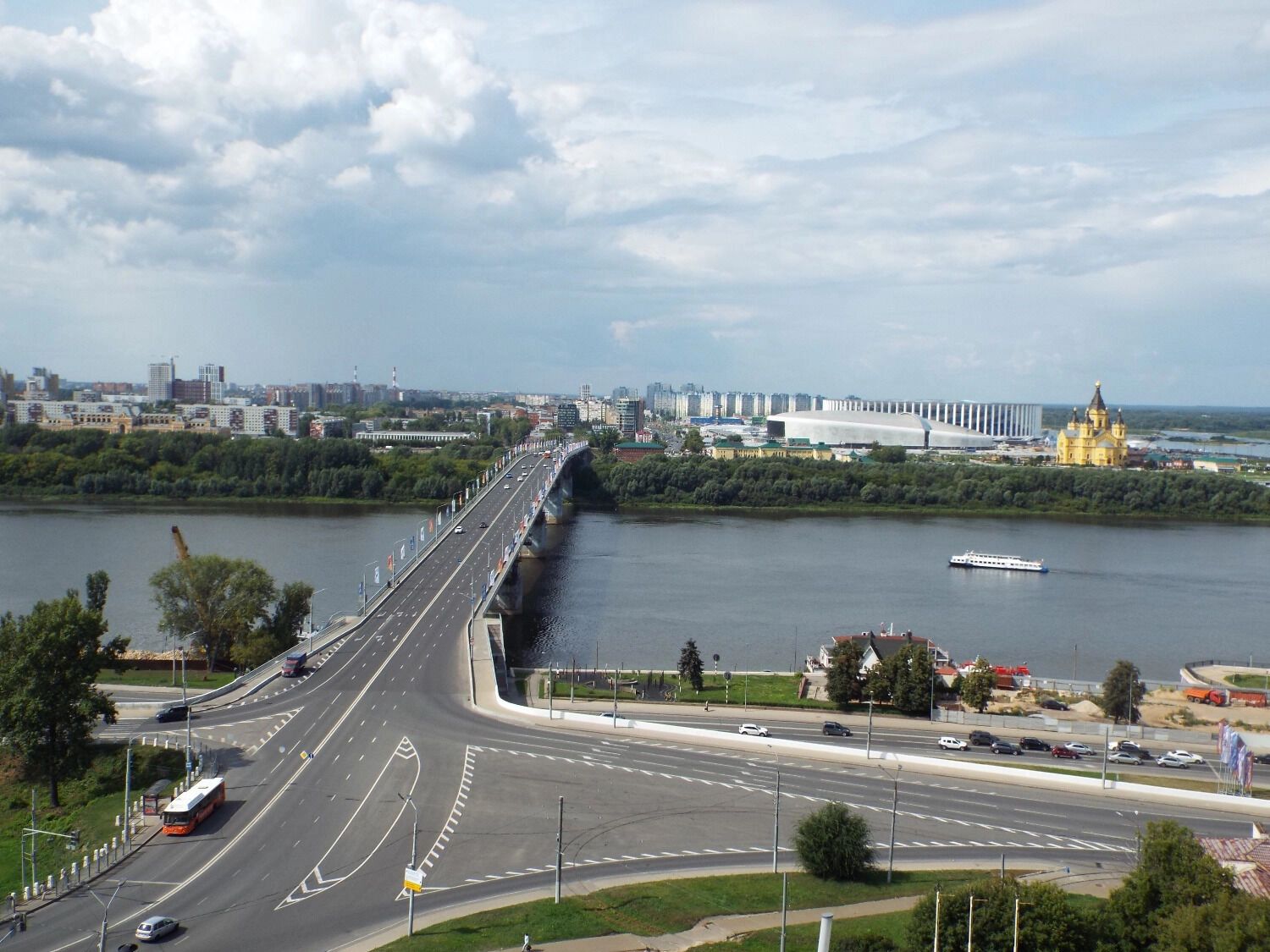 Виды с&nbsp;набережной