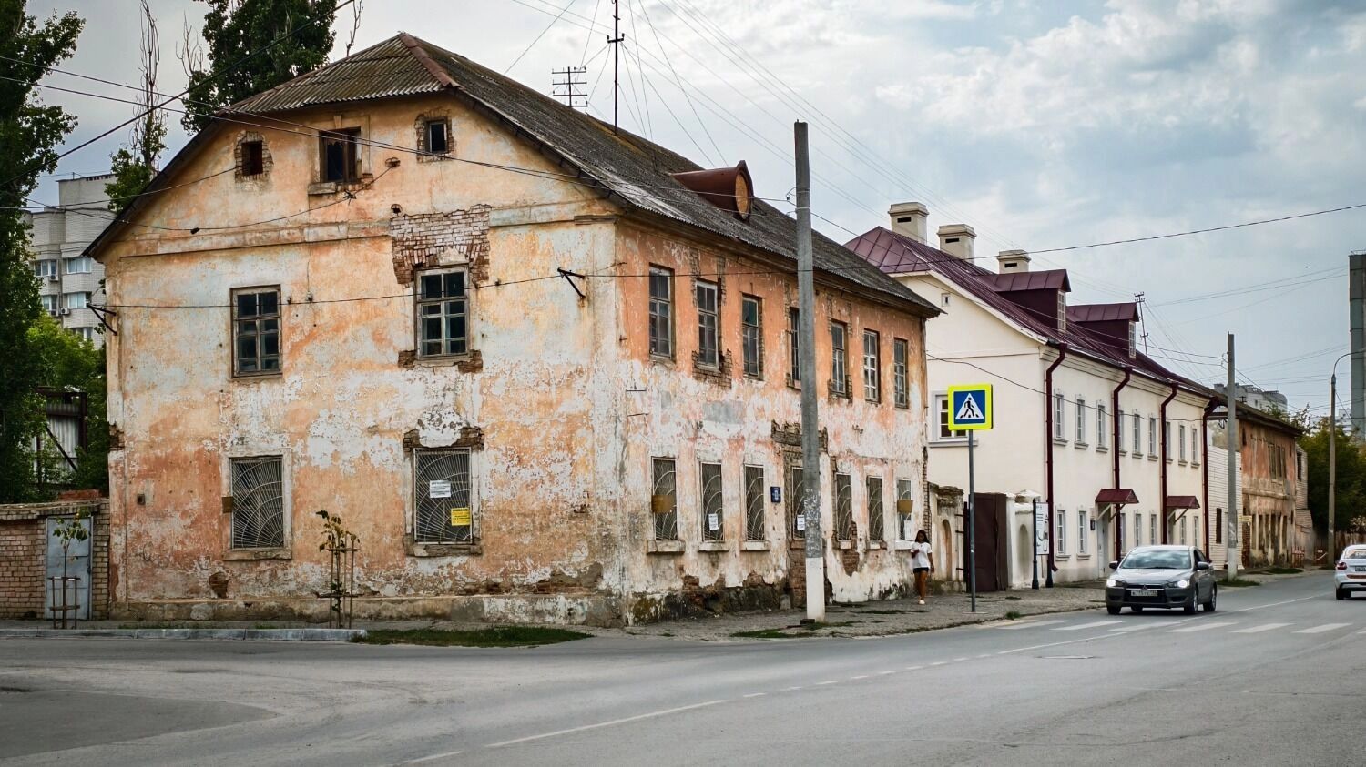 Территорию Старой Сарепты постепенно благоустраивают
