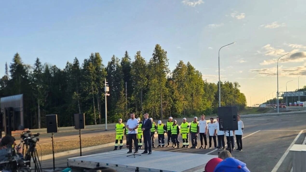 Владимир Путин открыл новую дорогу. Она проходит через Прикамье
