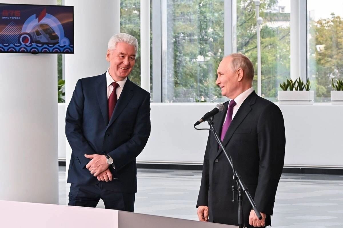Сергей Собянин и Владимир Путин на открытии МЦД-4