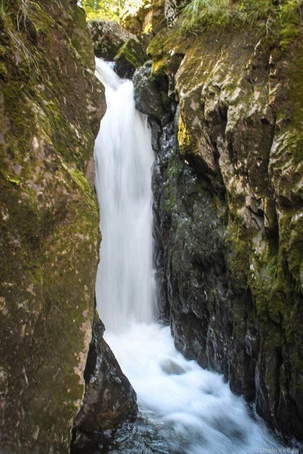 На фото: водопад Каменные губы