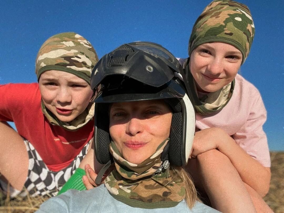 Екатерина Вилкова с детьми