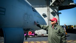 Чего ждать от ноября петербуржцам