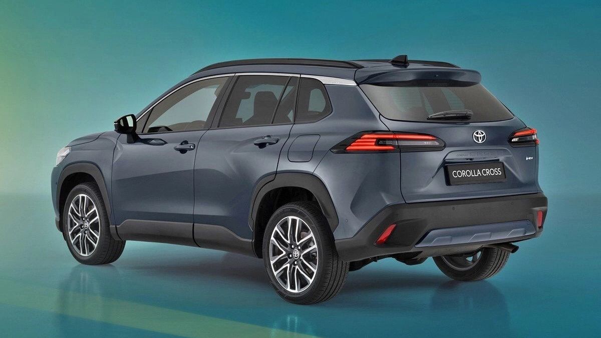 Corolla Cross может буксировать прицеп весом до 680 килограмм, RAV4 — до 1133 кг.
