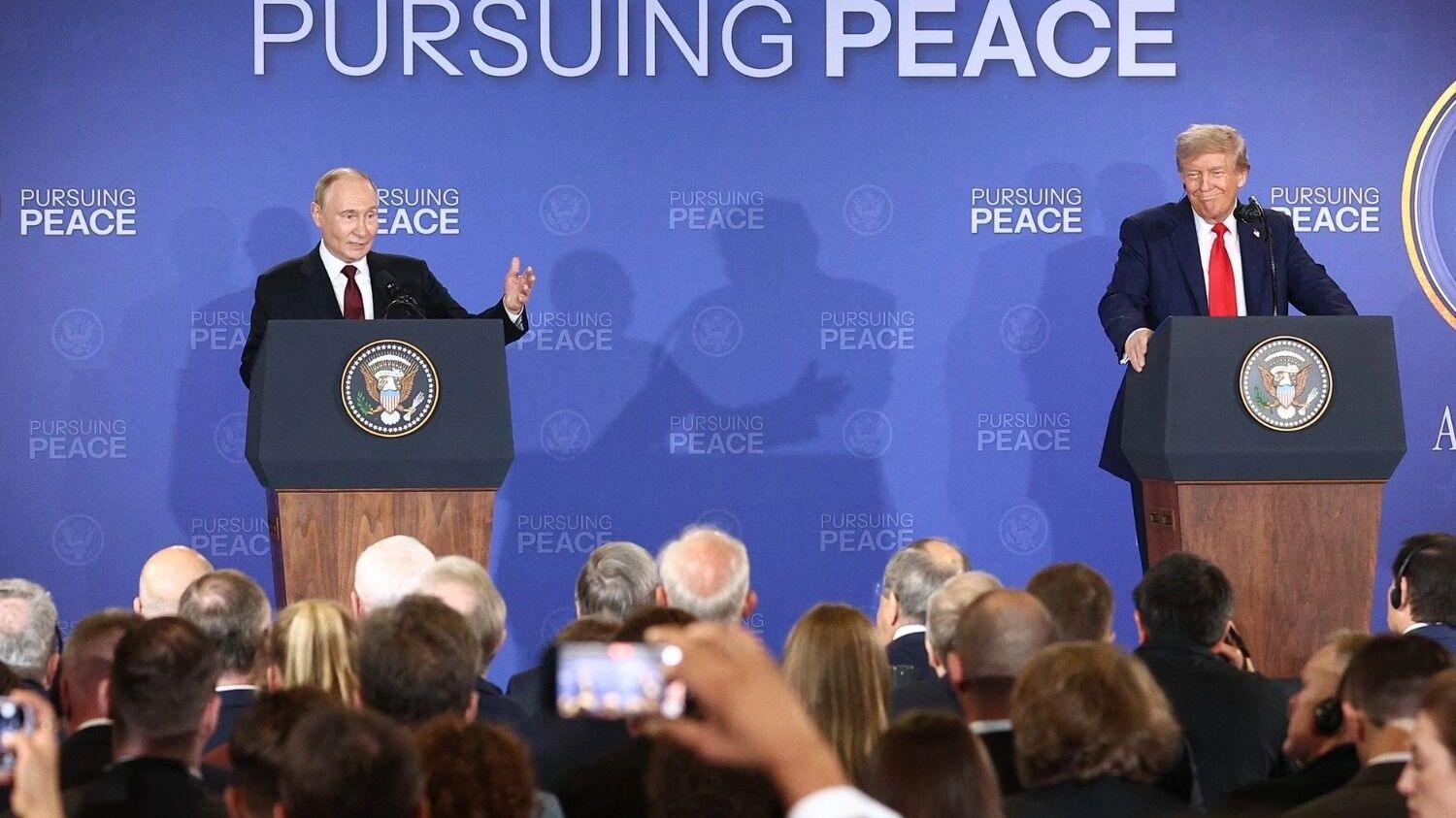 Владимир Путин и Дональд Трамп