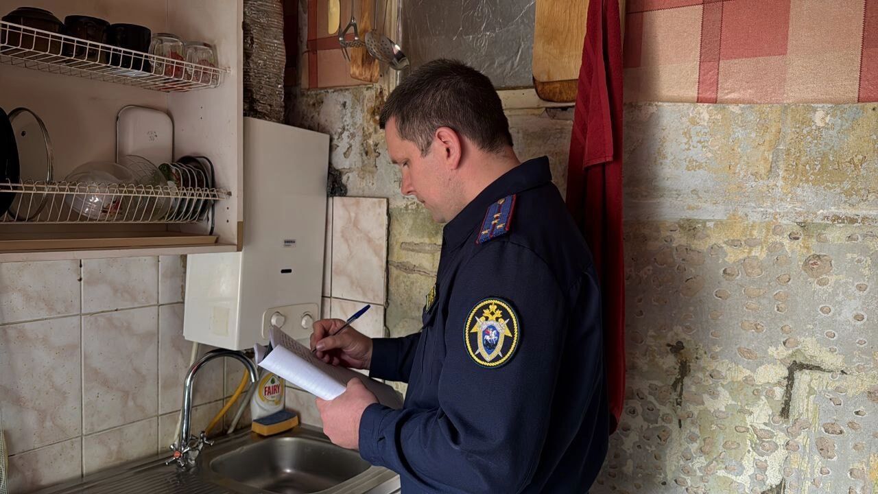 СКР: в Волгограде отец и сын погибли от отравления угарным газом