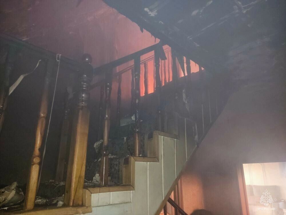 Пожарные ликвидировали в селе Фершампенуаз возгорание на площади 270 квадратных метров