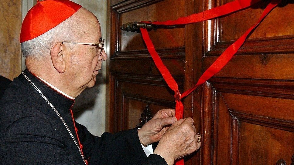 Демократические выборы за закрытыми дверями